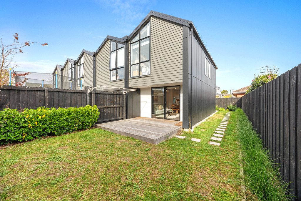 PRICE REDUCED! Papanui Perfection Awaits — slide 14