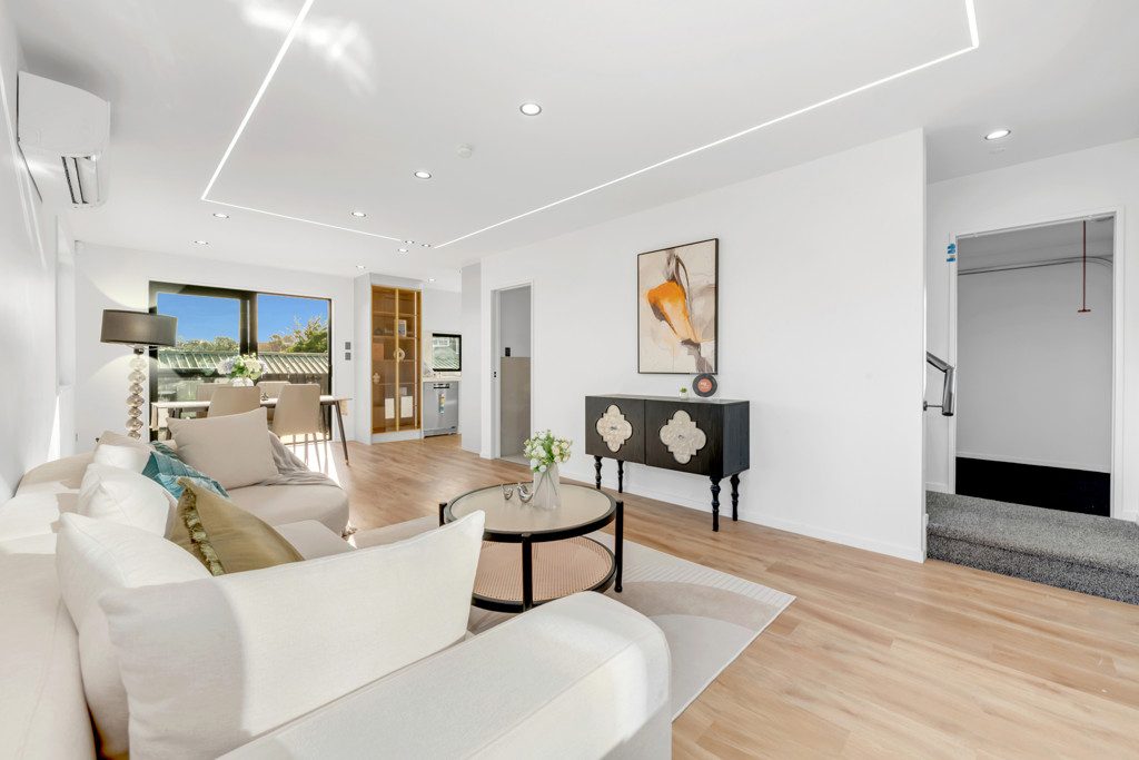 Most affordable in central Howick! — slide 2