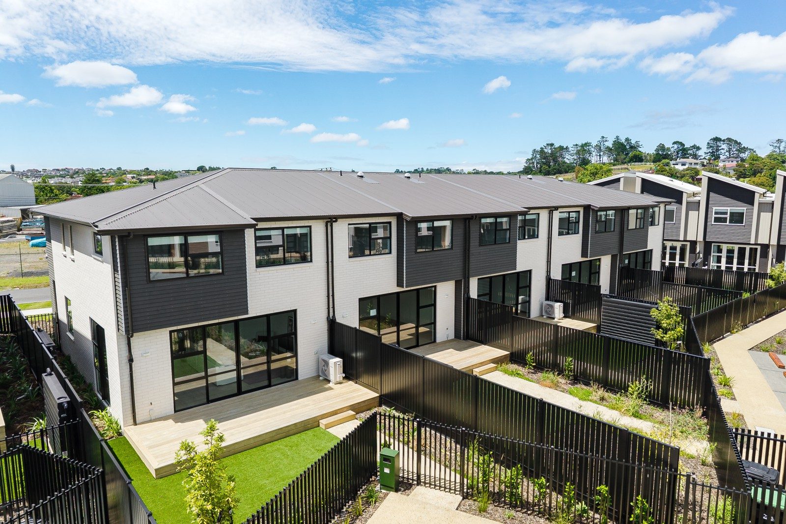 Vines Estate – premium 2, 3 & 4 bedrooms — slide 40
