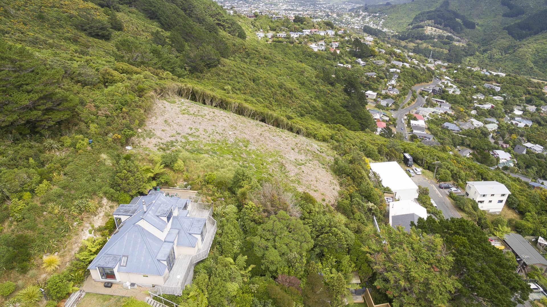 1,815sqm of Premium Land with Sun & Views — slide 2