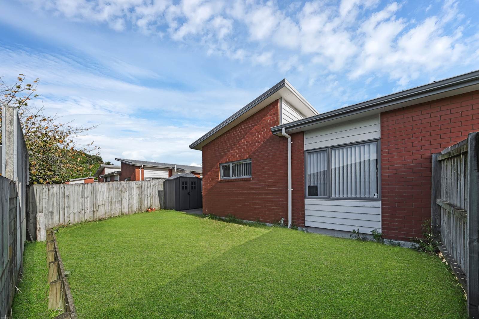 PERFECT FIRST HOME OR SMART INVESTMENT OPPORTUNITY — slide 2