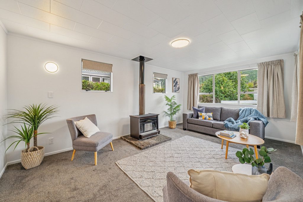 Modern, Comfortable & Move-In Ready — slide 2