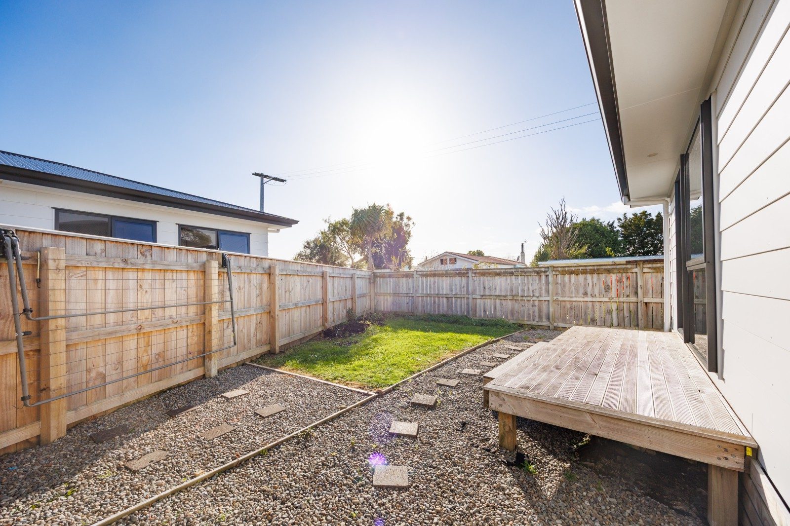 FANTASTIC STARTER - FIRST HOME OR INVESTMENT — slide 16