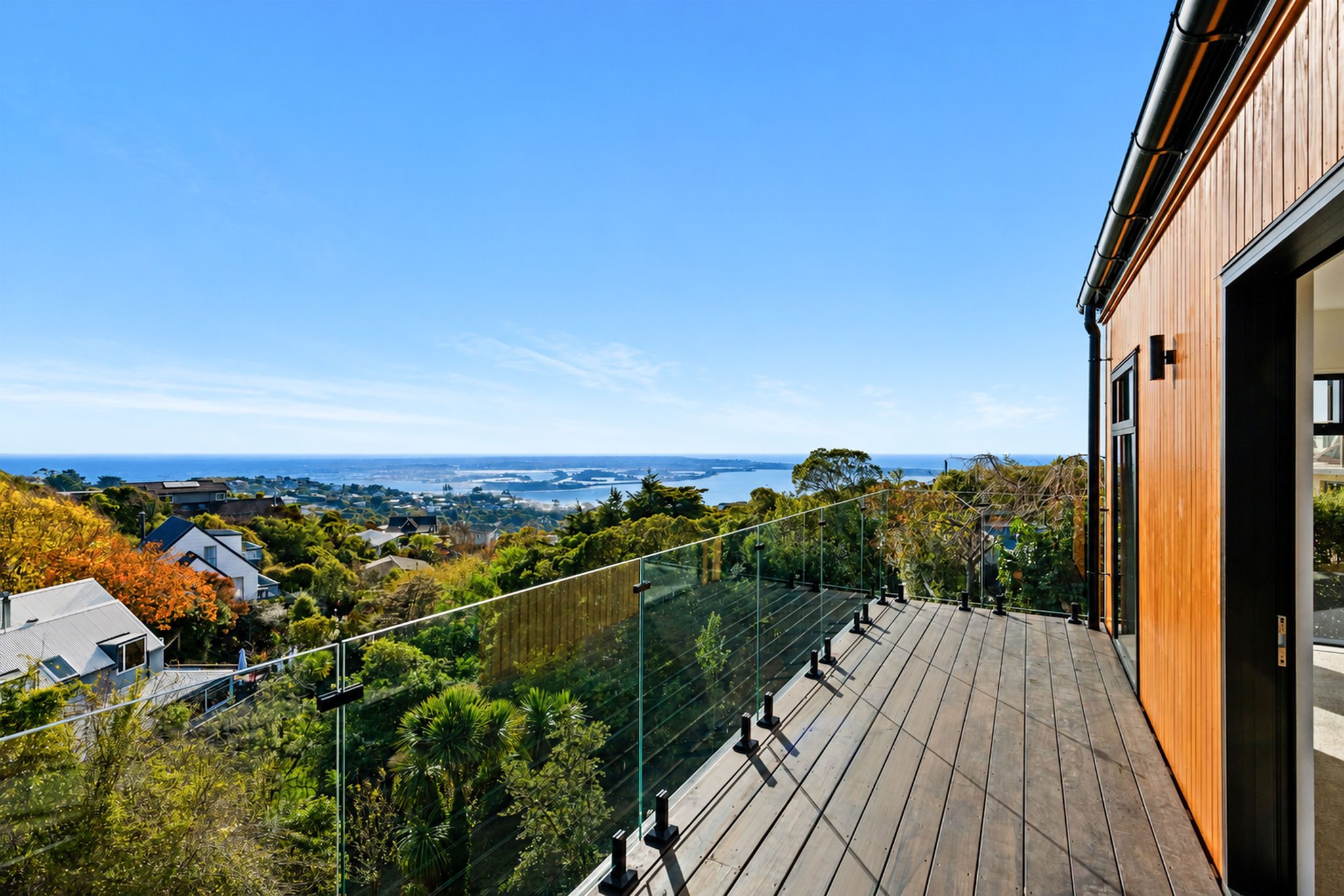 Brand New Executive Home - Panoramic Views — slide 1