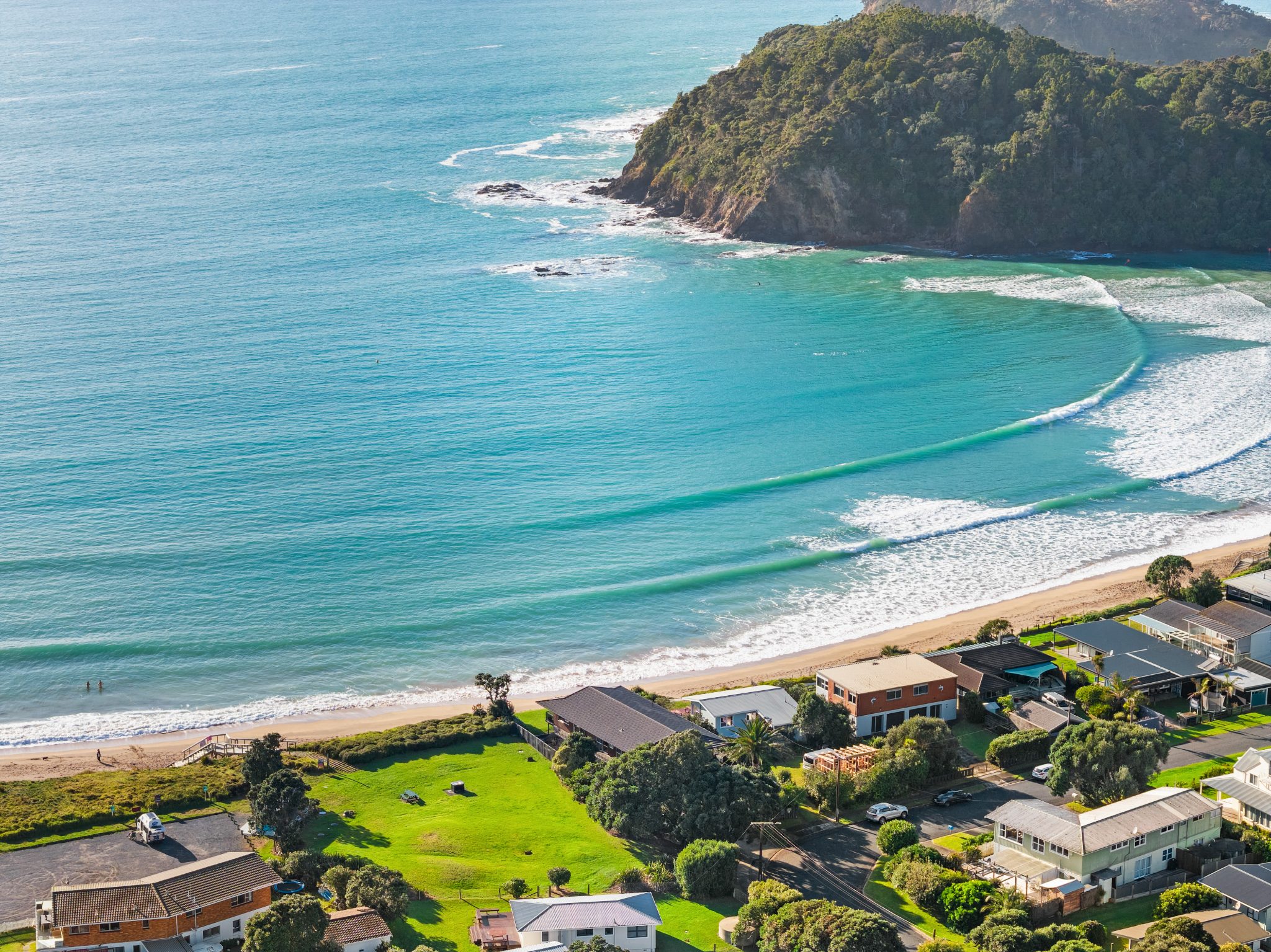 Beach Front - Matapouri Bay! — slide 37