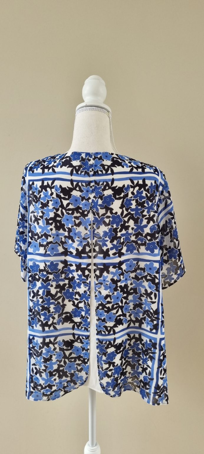 Studio Curve Top Size 16, image 3