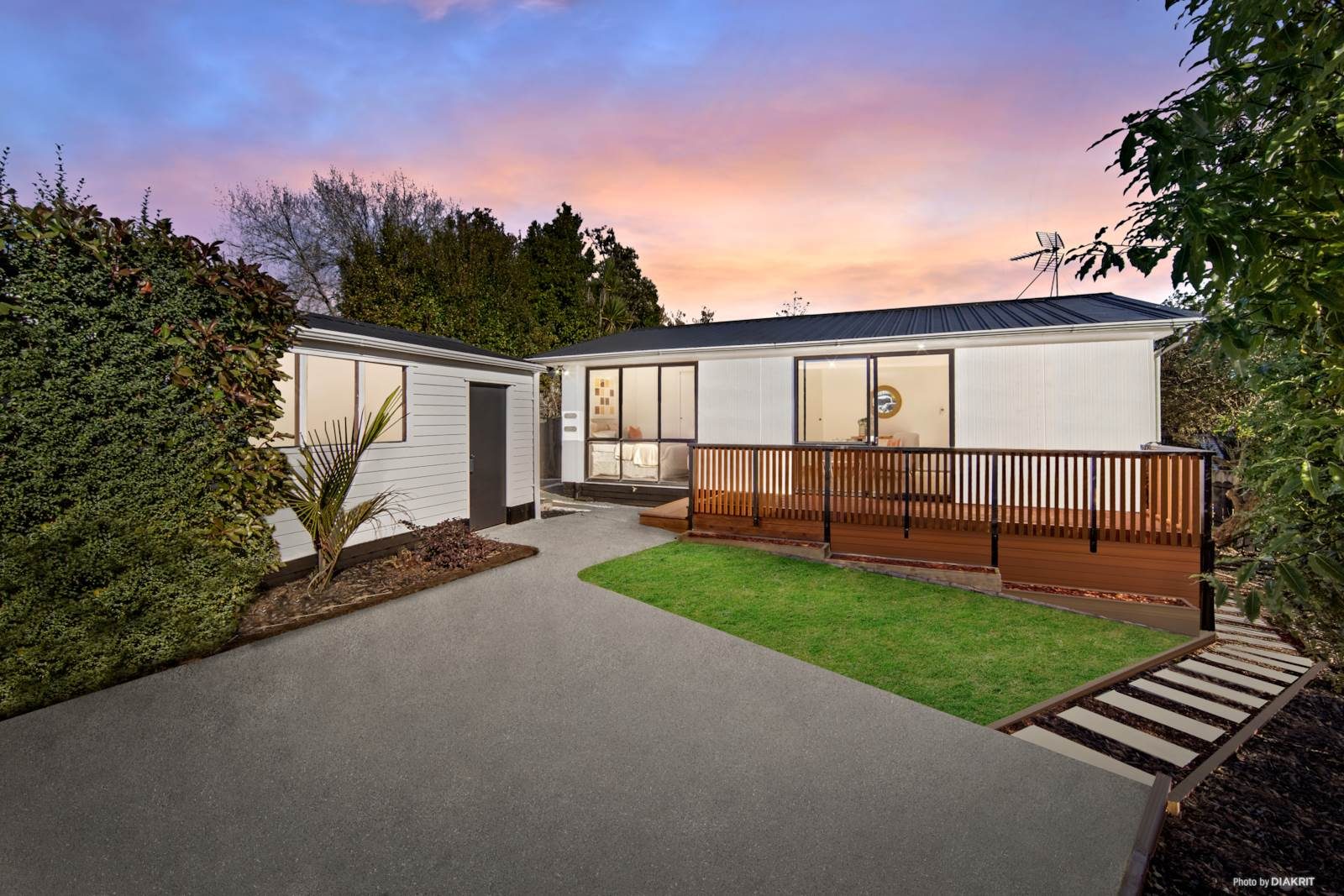Fully Renovated & Low Maintenance Gem! — slide 2