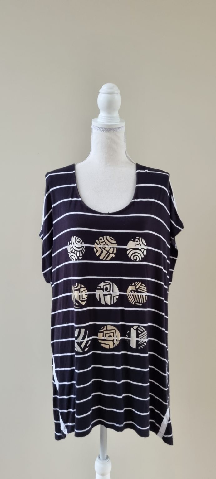 Virtuelle Tunic Top Size M / 18