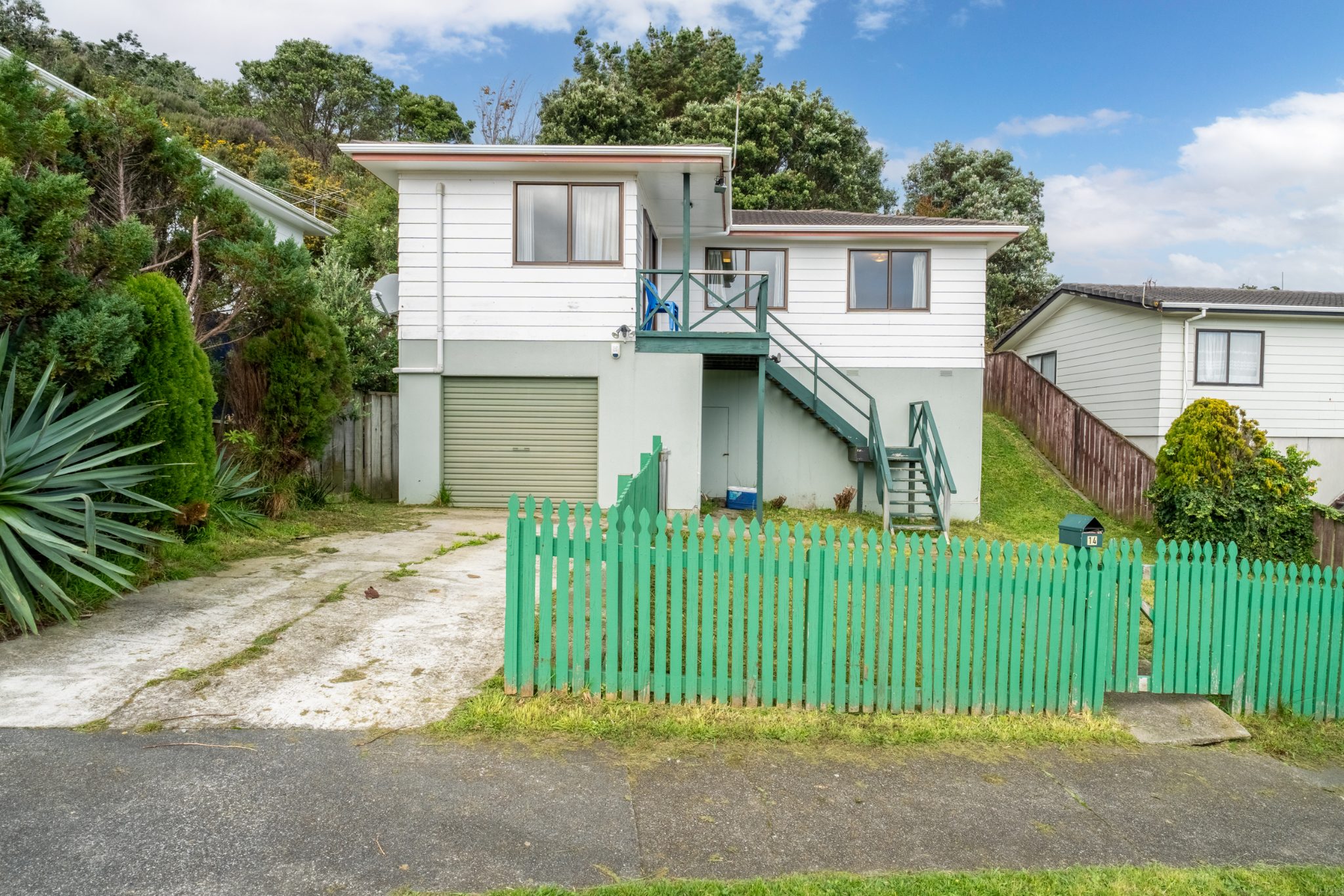 Move in or Renovate — slide 1
