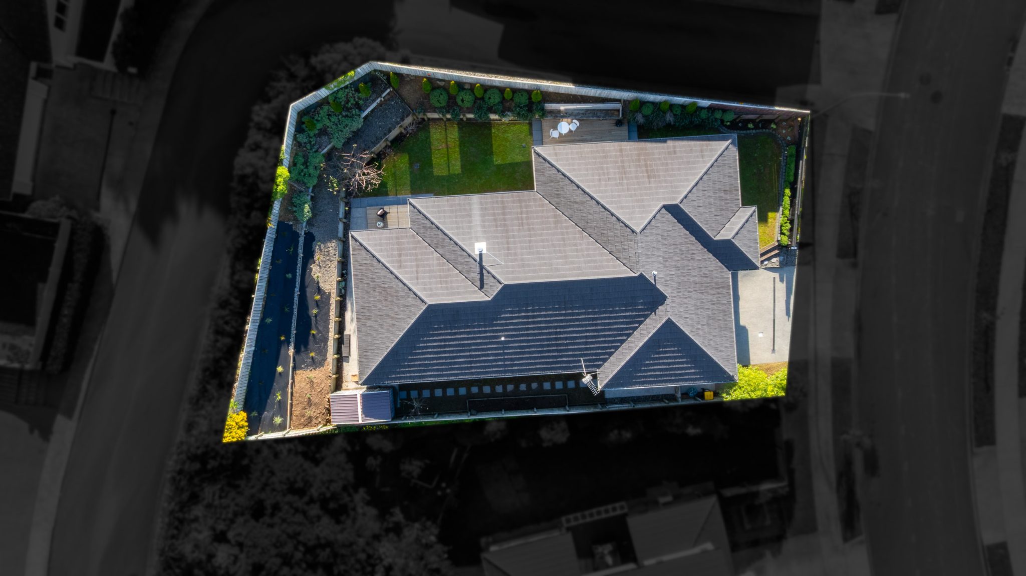 Luxury, Space & Quality in Churton Park — slide 25