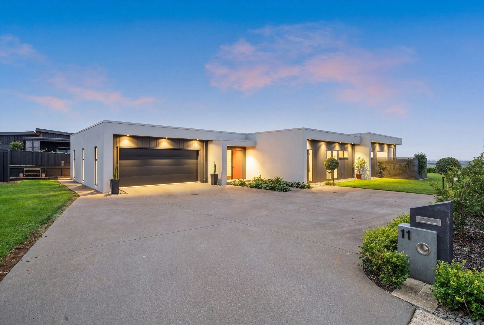 Architectural living with standout views — slide 2