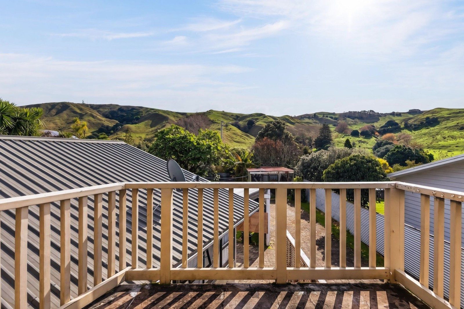 Surf out front/income out back — slide 38