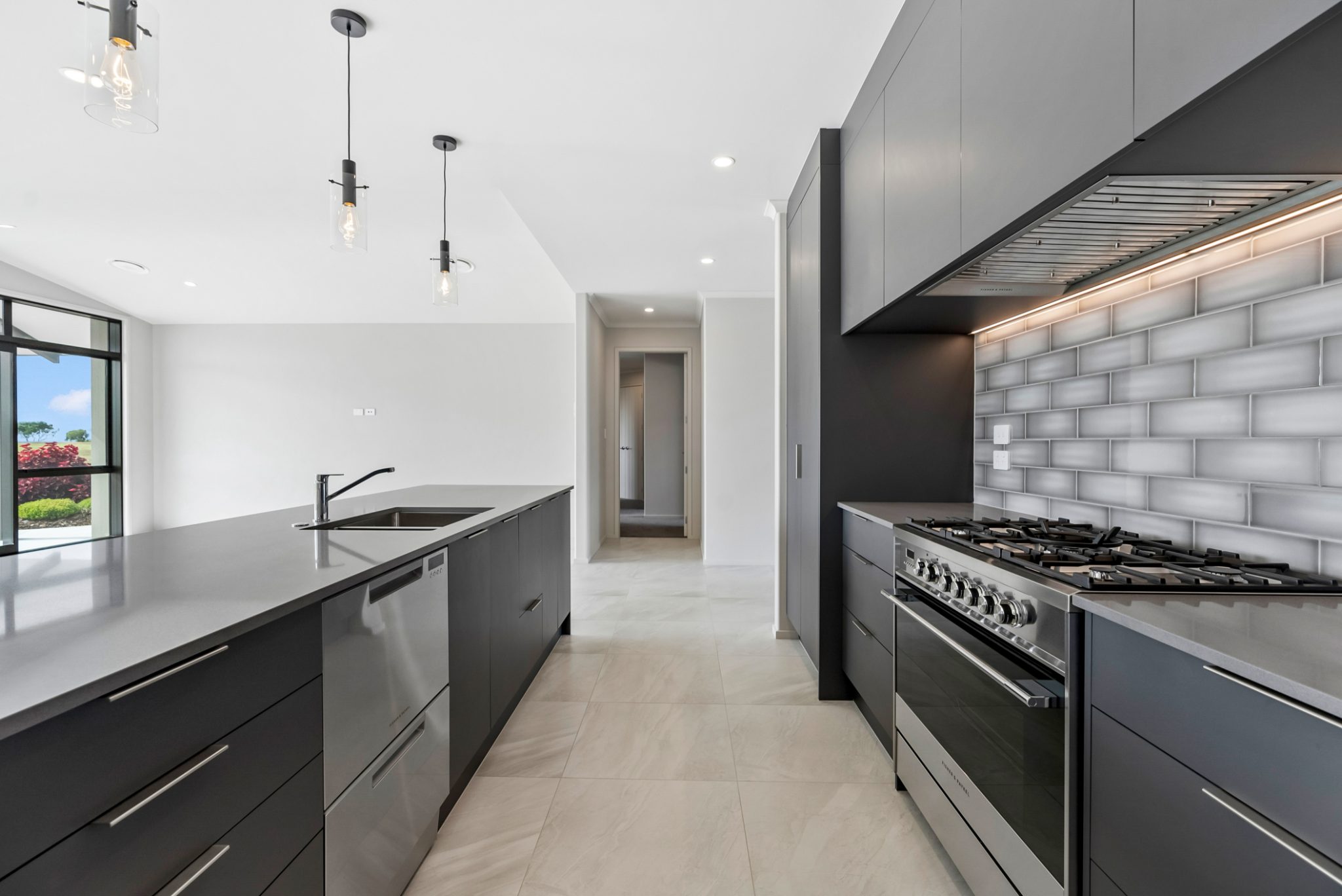 The Ultimate Address for Golf and Luxury Living — slide 2