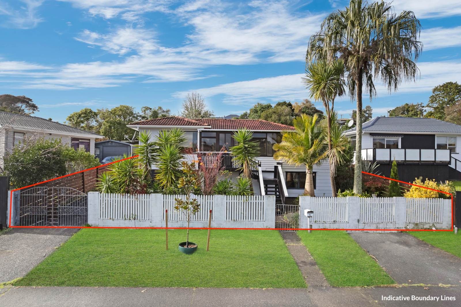 Spacious Home with Room to Grow on 619m² — slide 2