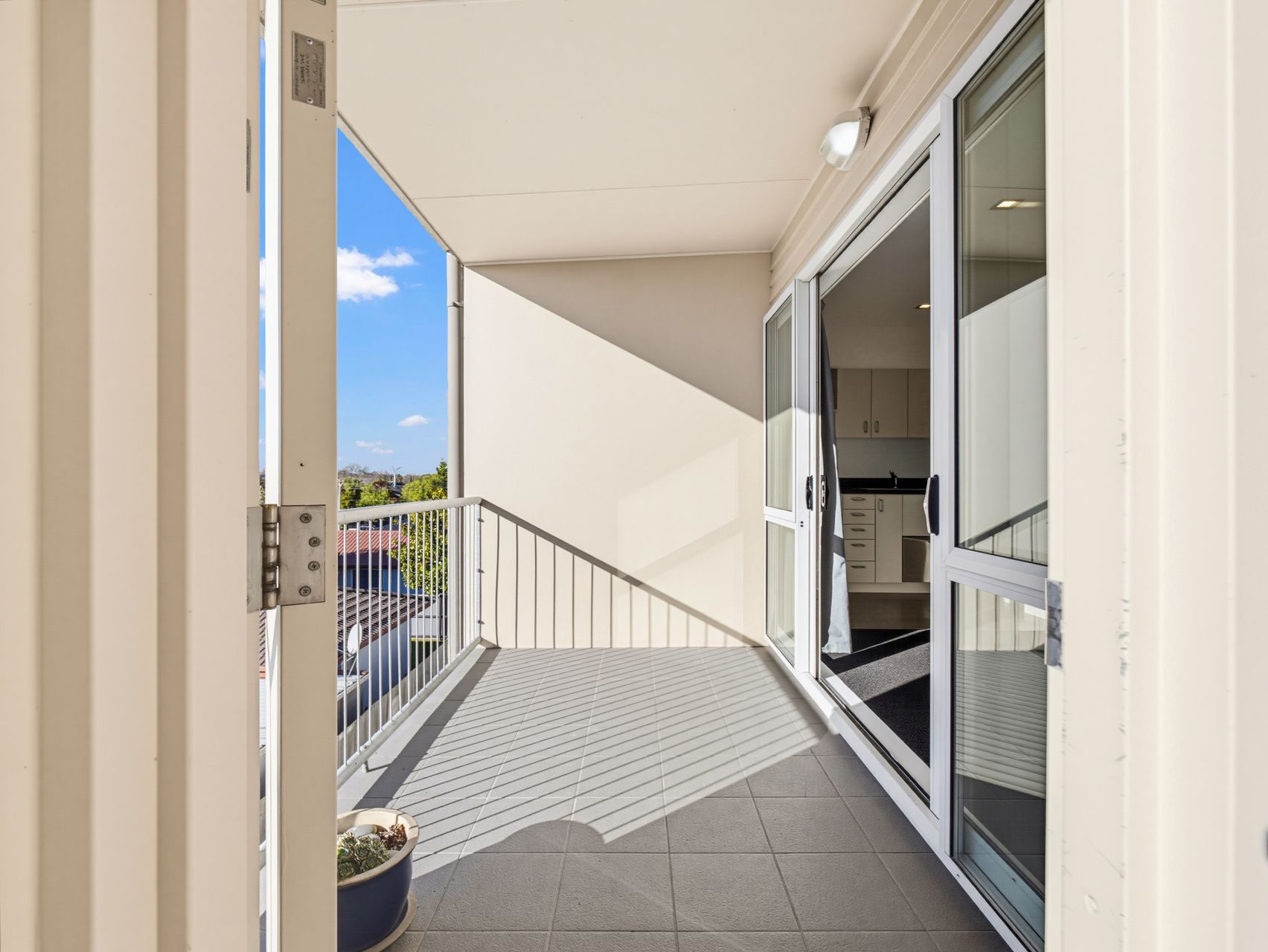 Elevated Phillipstown Apartment with Two Carparks — slide 2