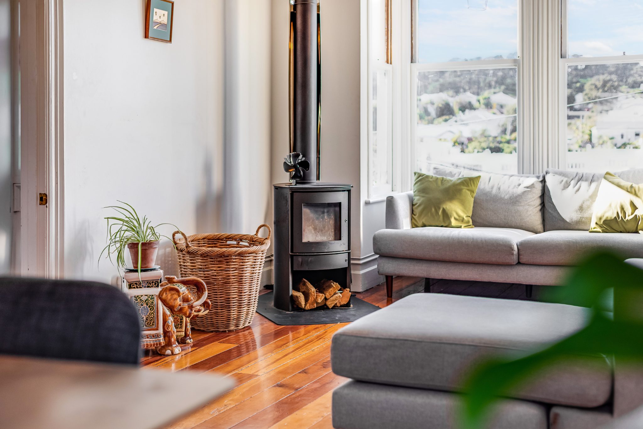 CHARMING HOME, GREAT LOCATION — slide 2