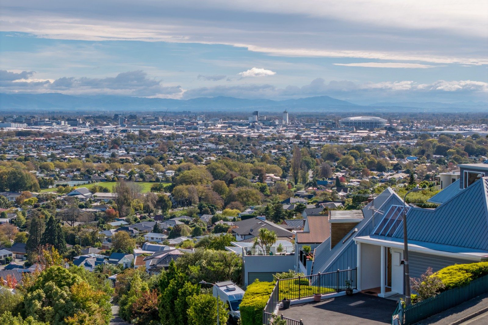 City views with refined new build appeal — slide 10