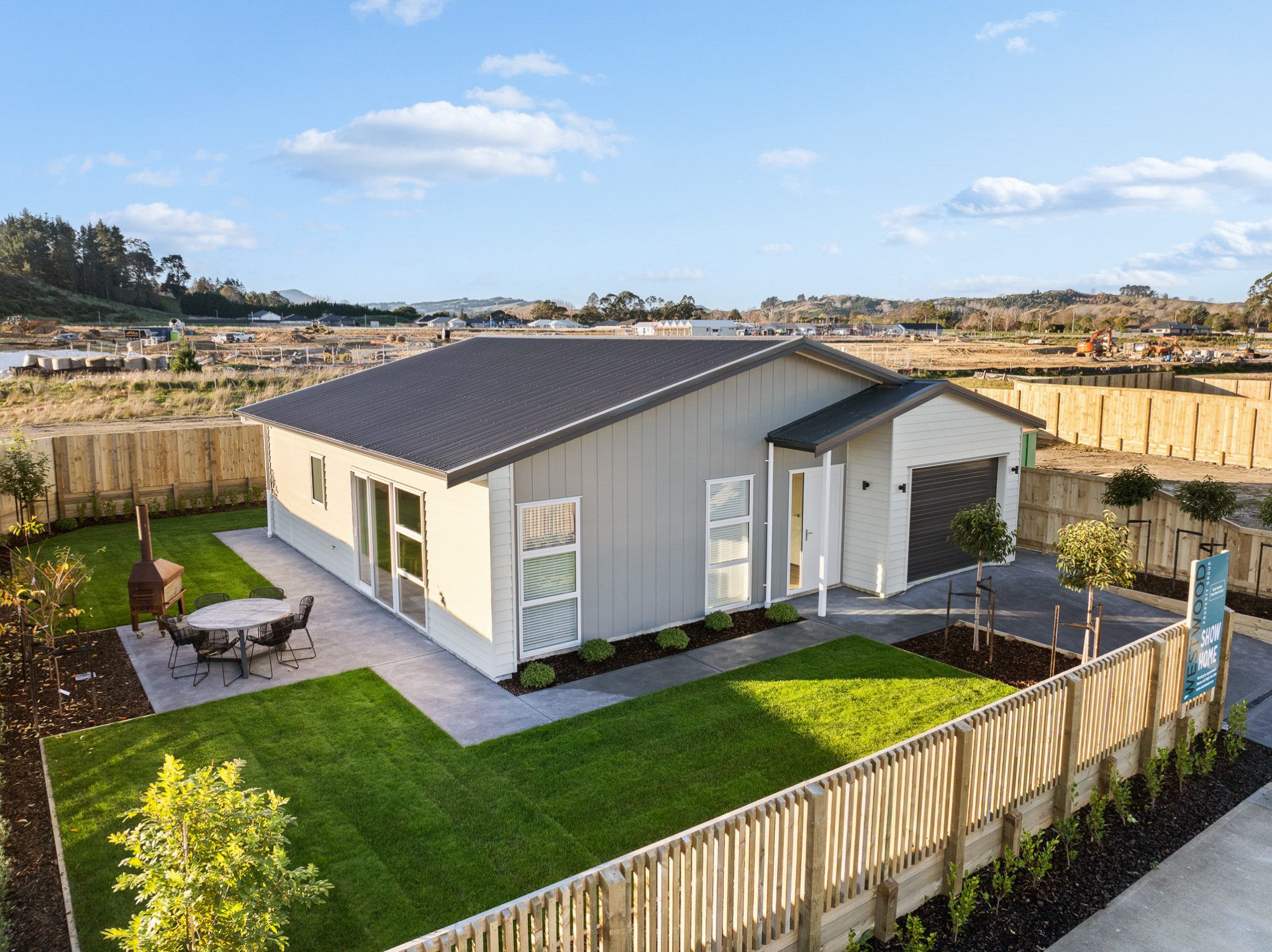 12 Brand New Homes Available! Priced from $695,000 — slide 20