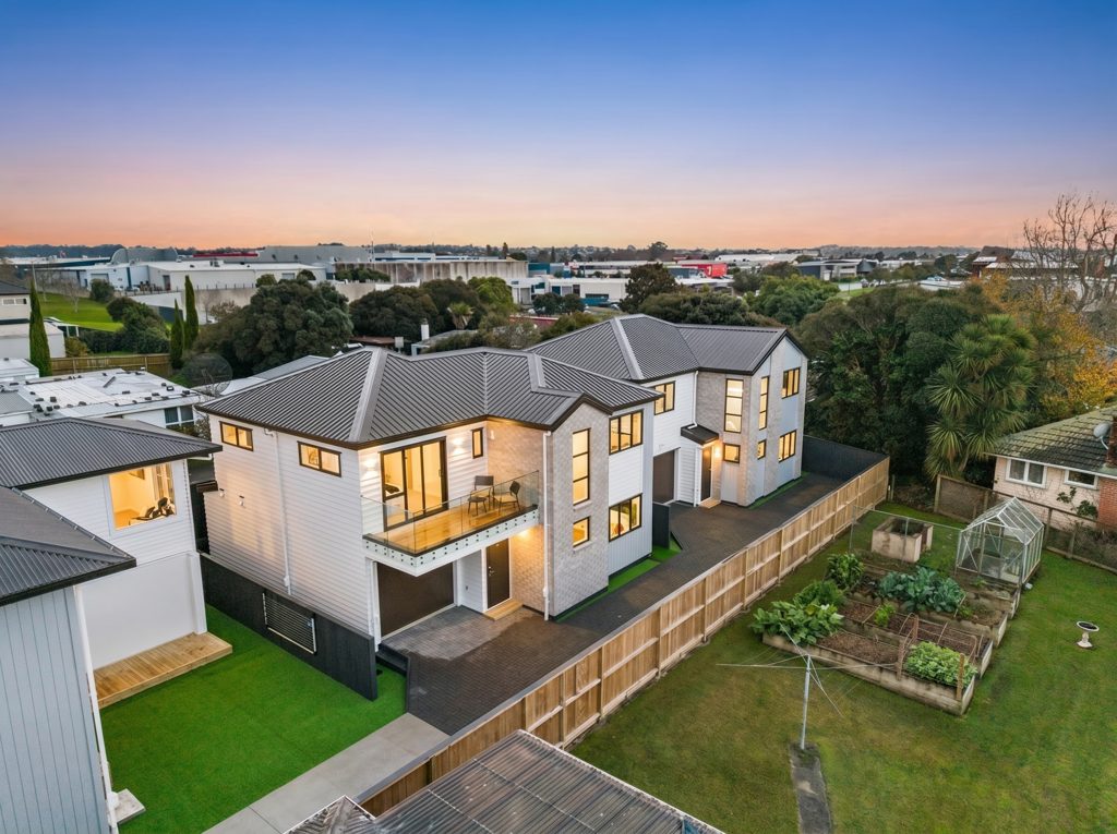 The New Benchmark for Modern Family Living — slide 2