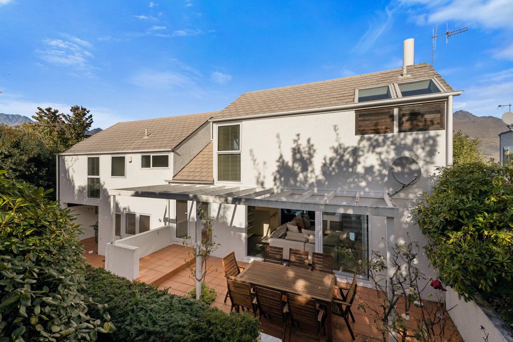 Prized Queenstown Location with 220-Day VA Consent — slide 2