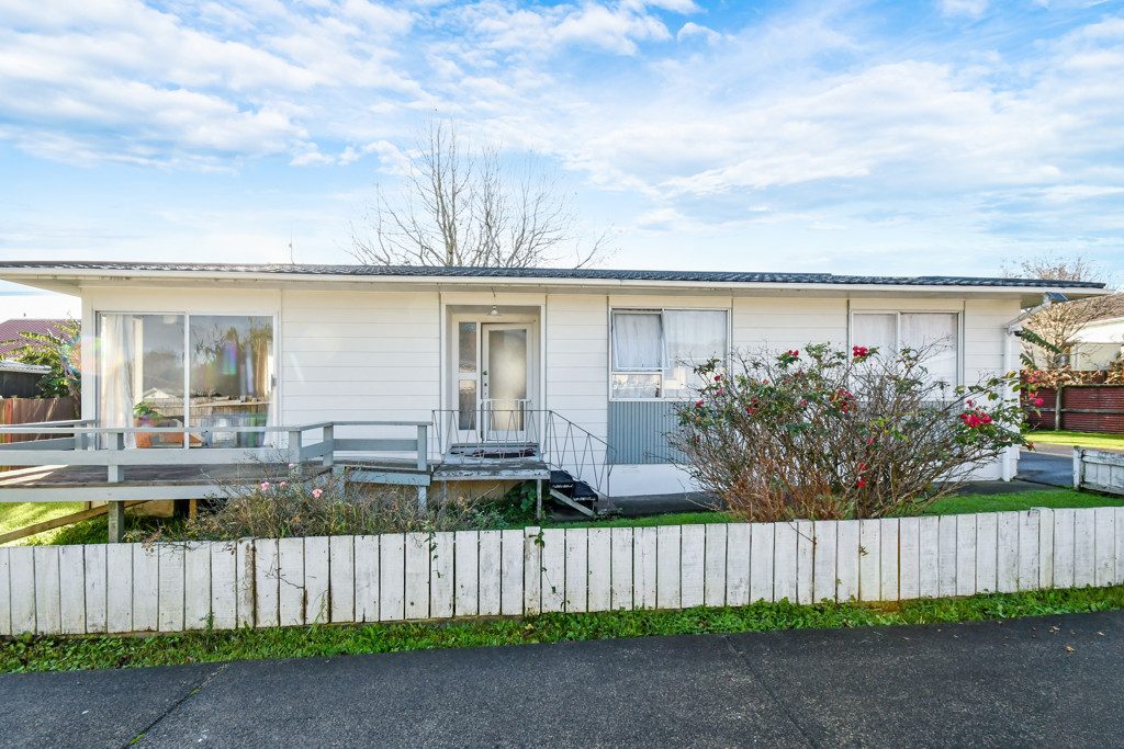 Prime Location with Ample Off-Street Parking — slide 2
