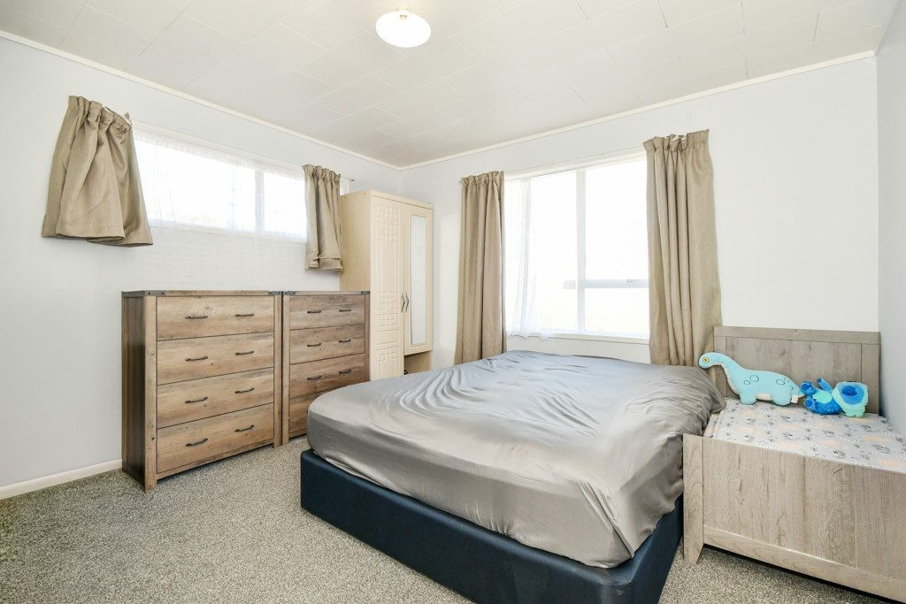 Prime Location with Ample Off-Street Parking — slide 10