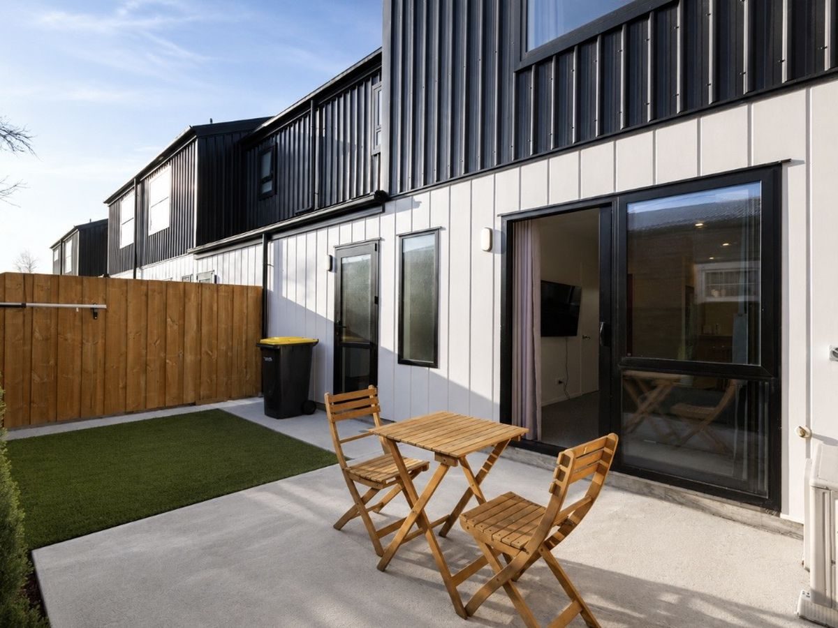 A Home That Fits Your Lifestyle — slide 2