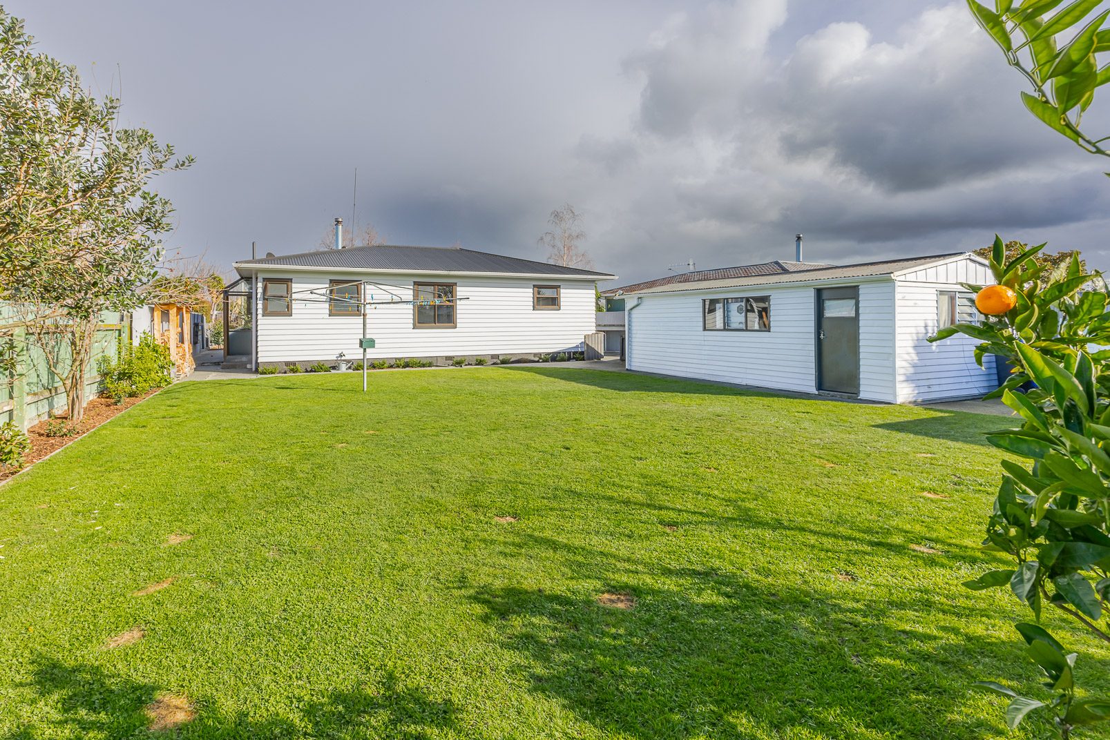 *** SOLD *** CLASSIC HOME, BIG POTENTIAL!! — slide 22