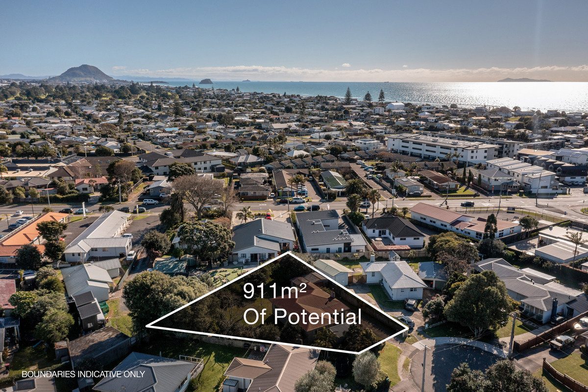 911sqm of Pure Potential — slide 2
