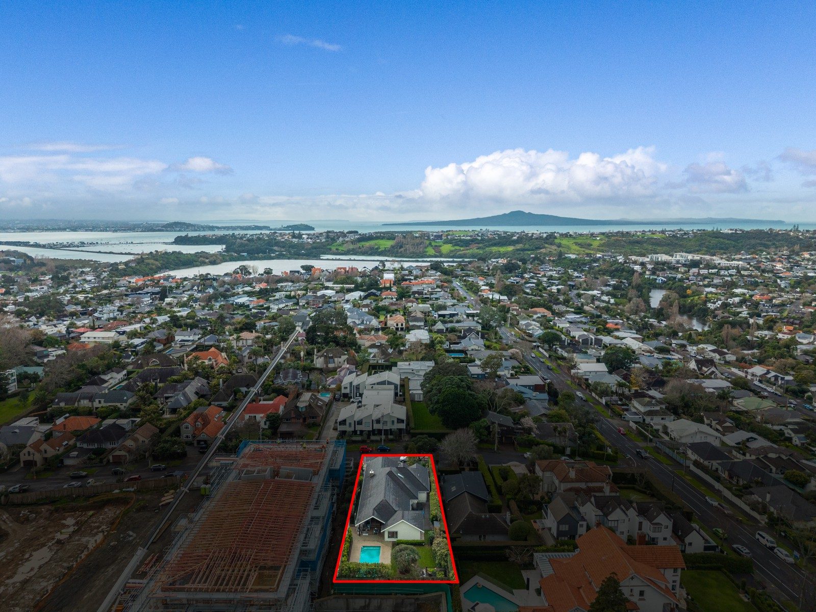 Queenstown inspired, Remuera prestige on 966sqm — slide 30