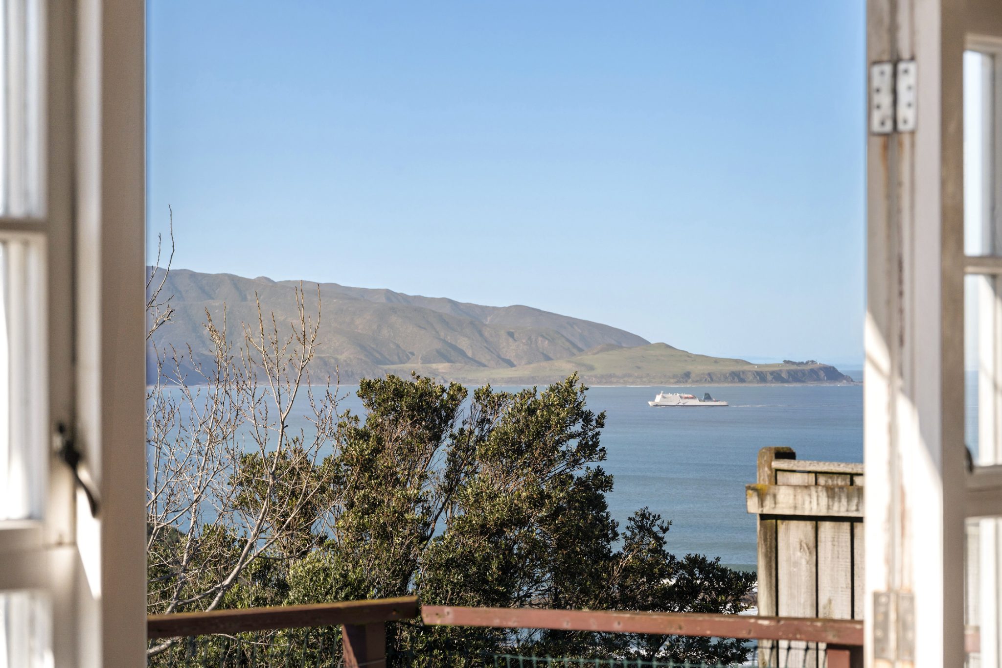 Home+Income - South Coast Living — slide 2