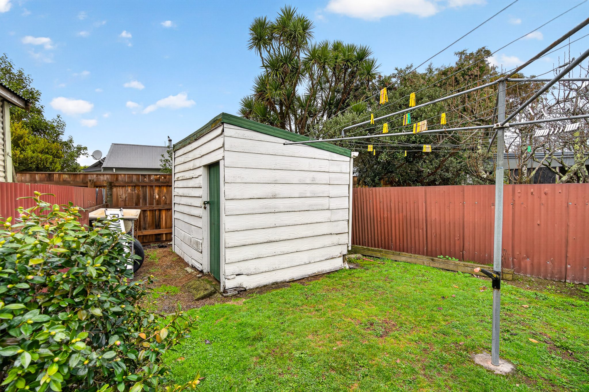 Popular Pownall, Perfectly Placed — slide 16