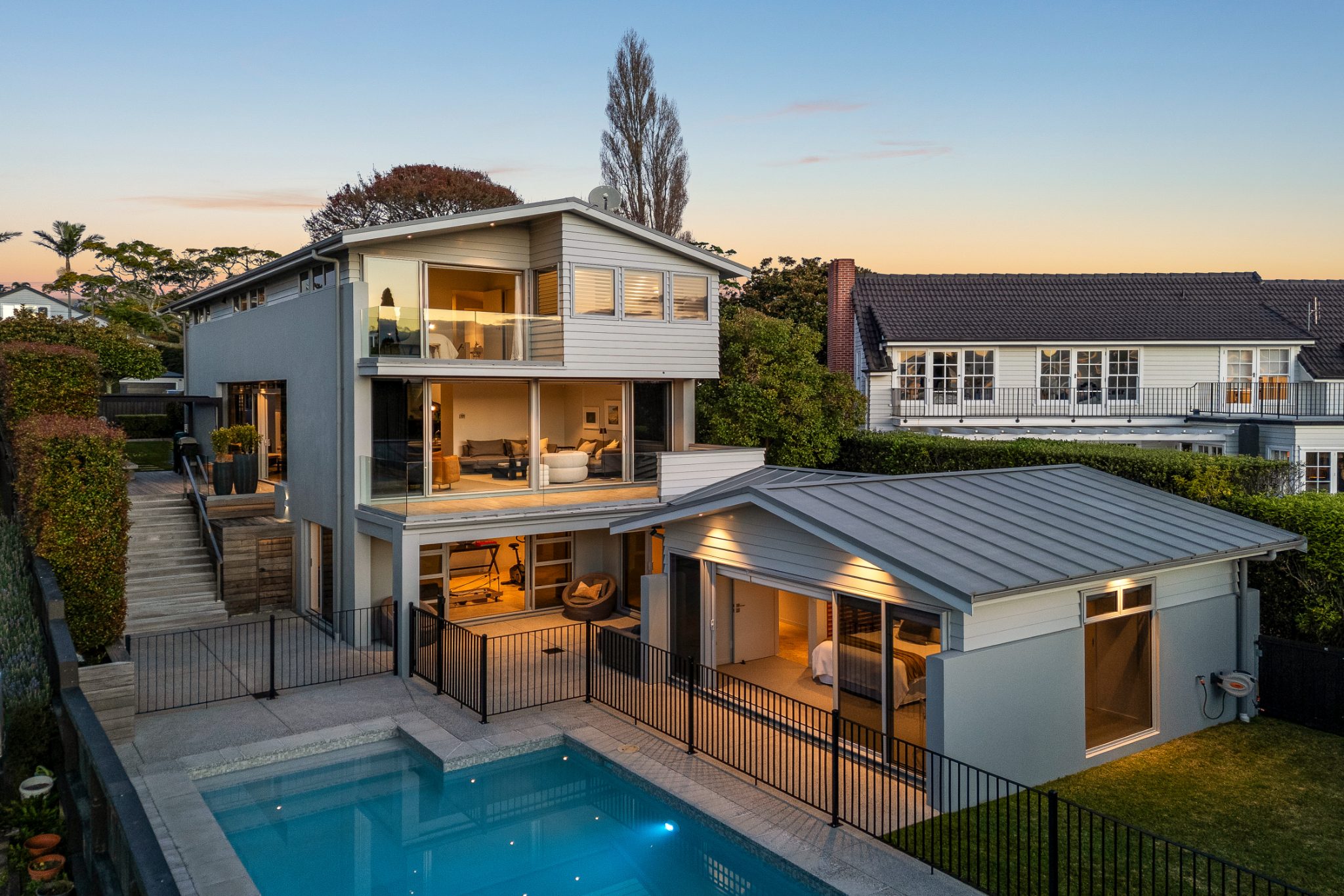 Huge St Heliers Masonry + Pool — slide 2
