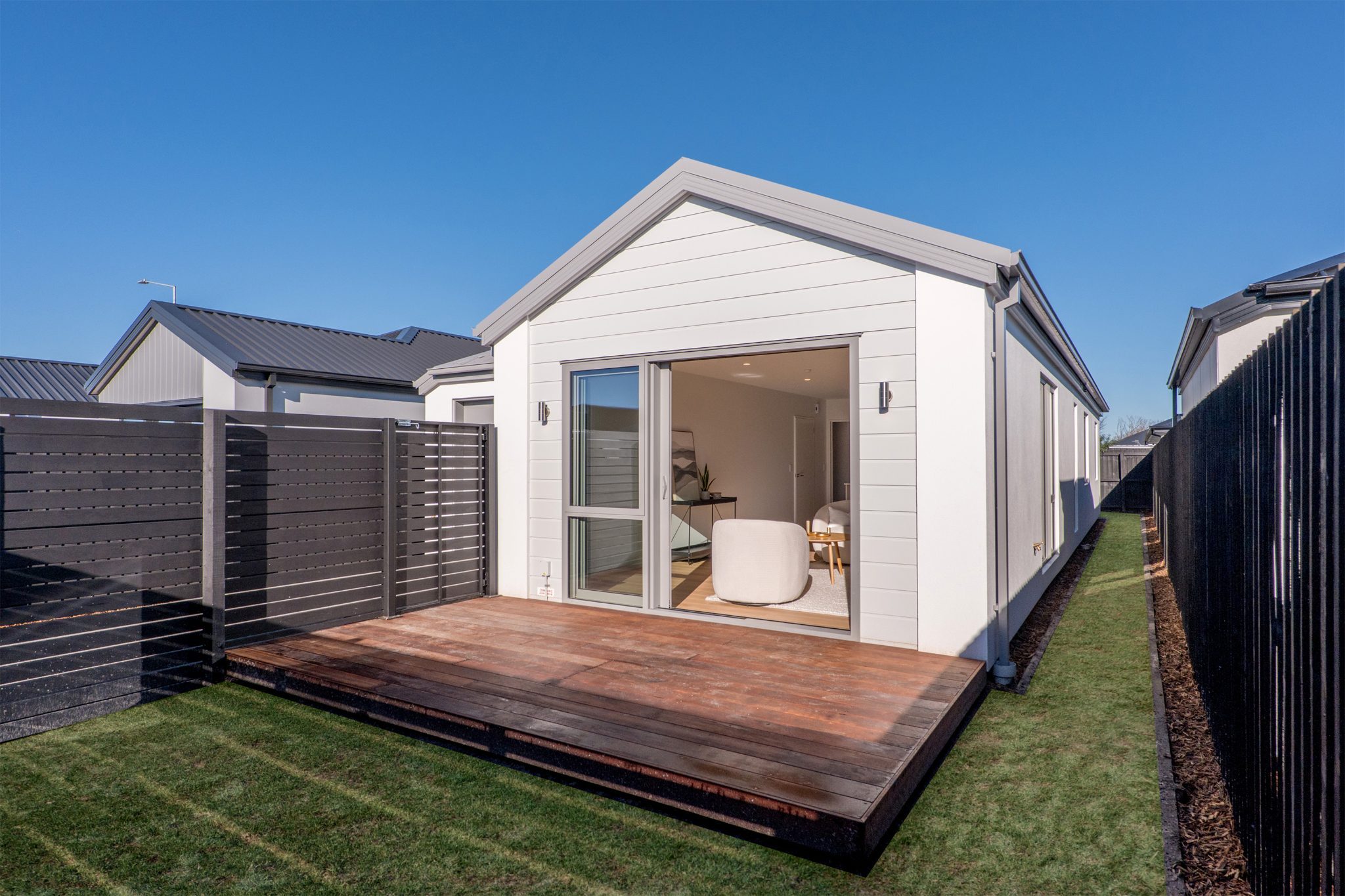 New Belfast Investment, $600pw Rental, 4.3% Yield — slide 1