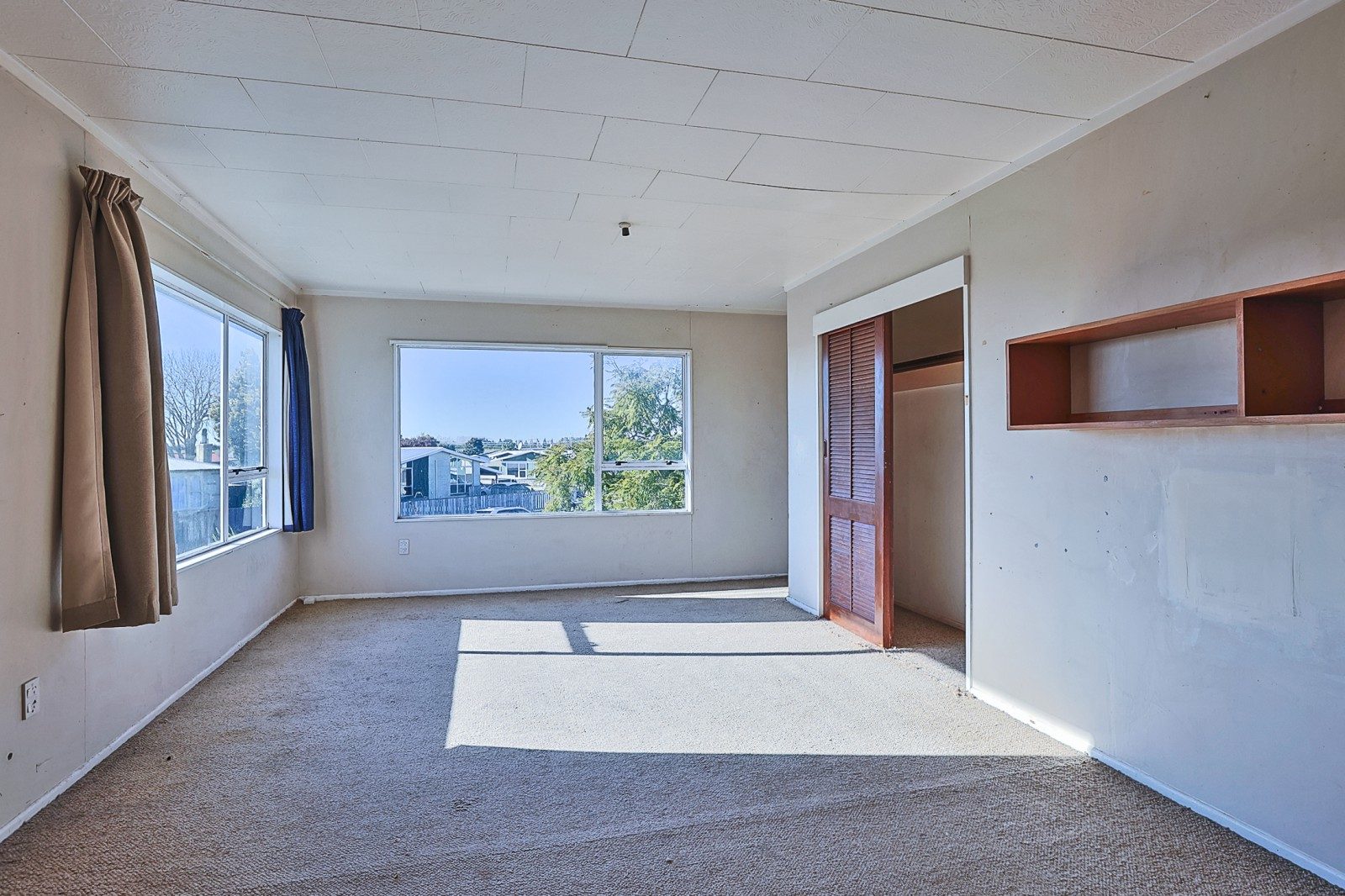Calling Investors & Renovators Opportunity Knocks — slide 2