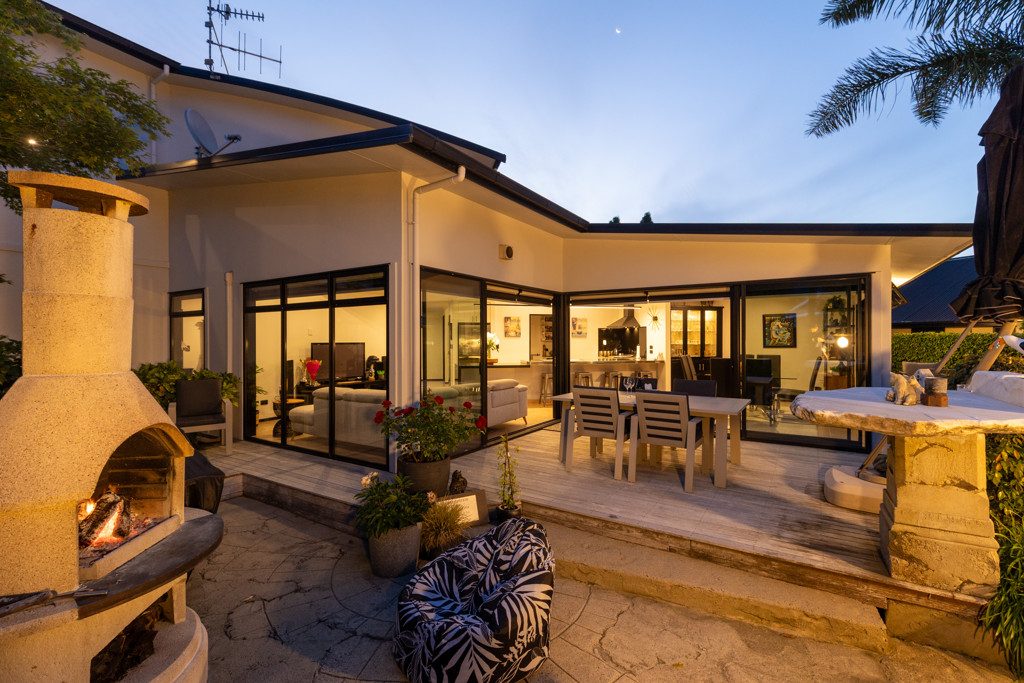 Luxe Living with Gosney Flair! — slide 2