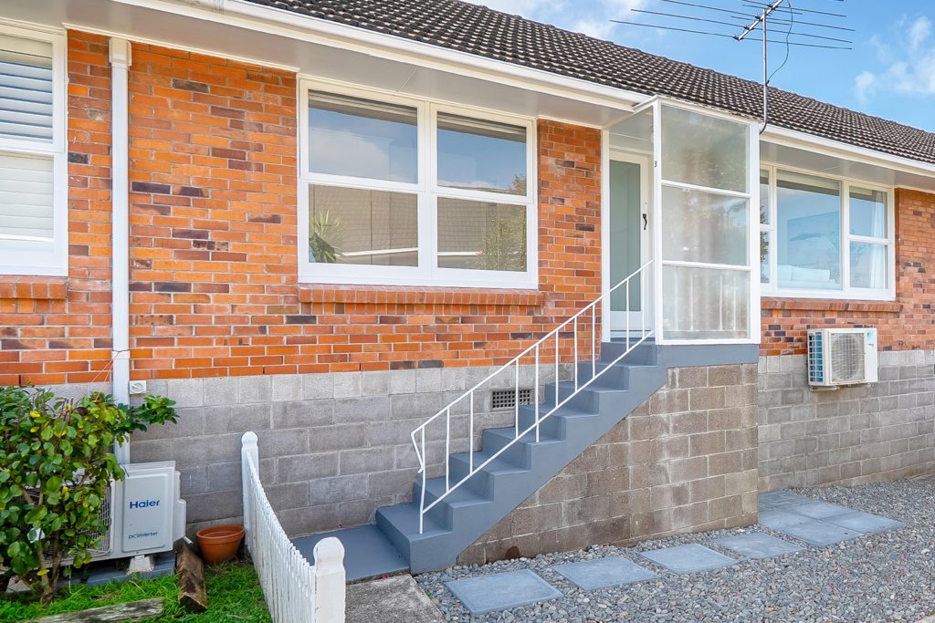 Exceptional Buying in a Blue-Chip Location — slide 2