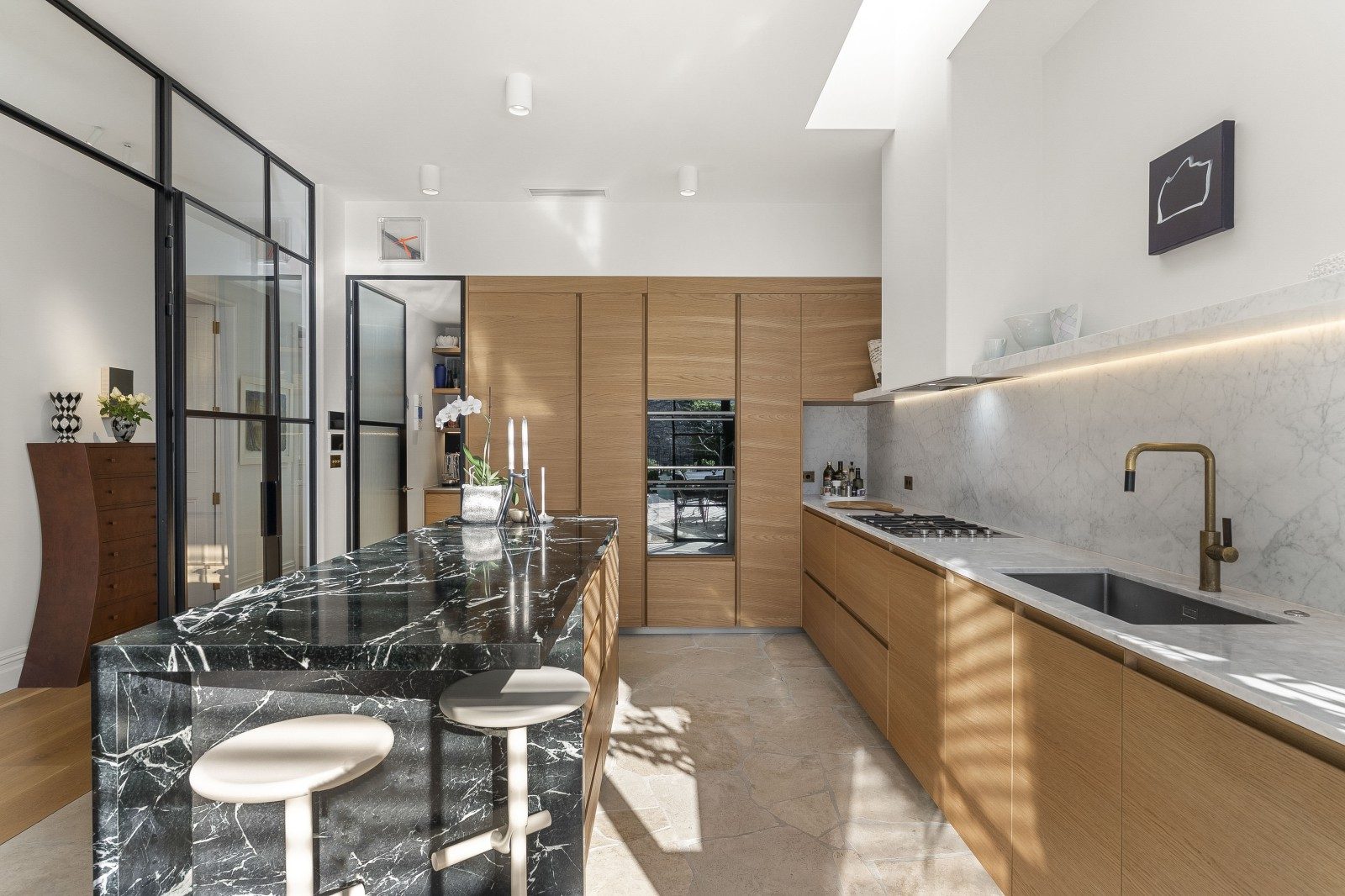 Move in, live beautifully — slide 2