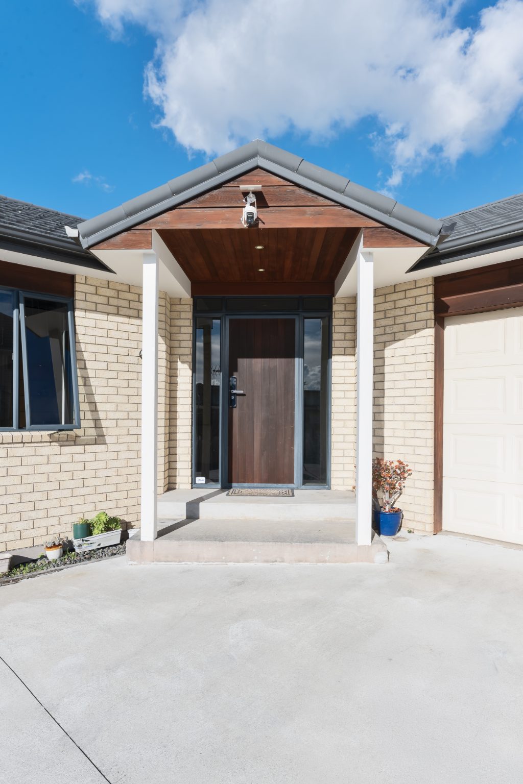 Freehold & Standalone with Double Garage — slide 23