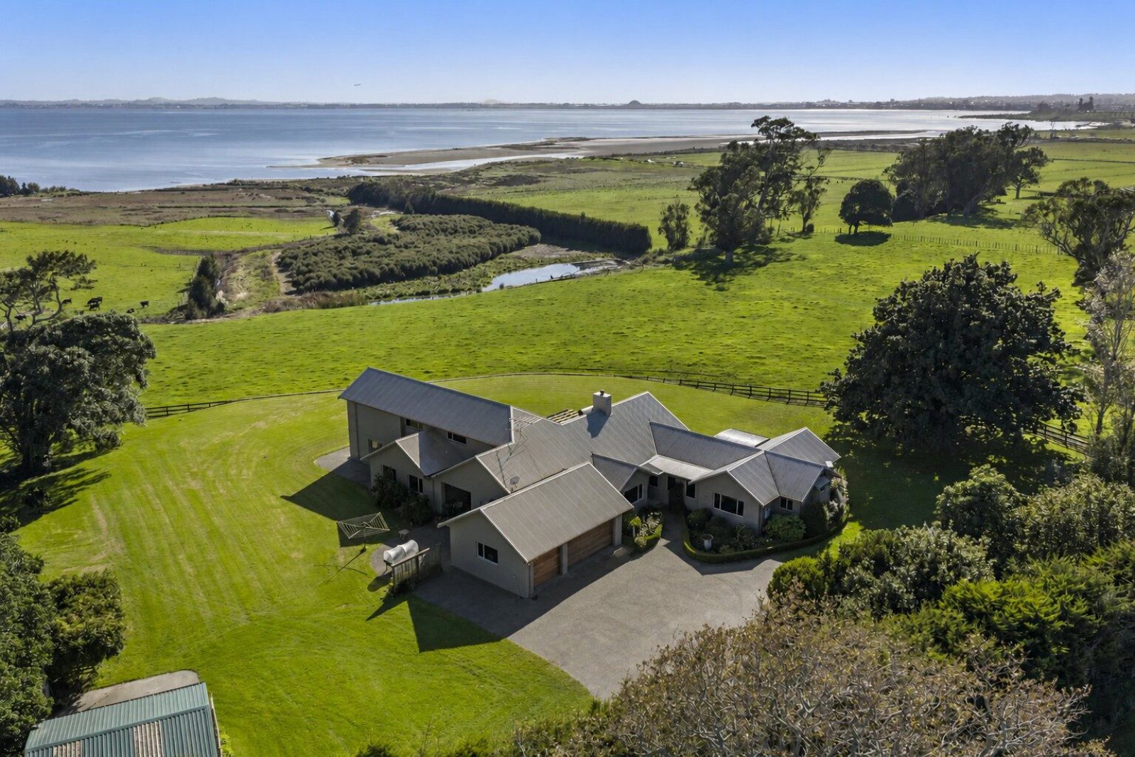 Large-Scale waterfront rural opportunity in Karaka — slide 2