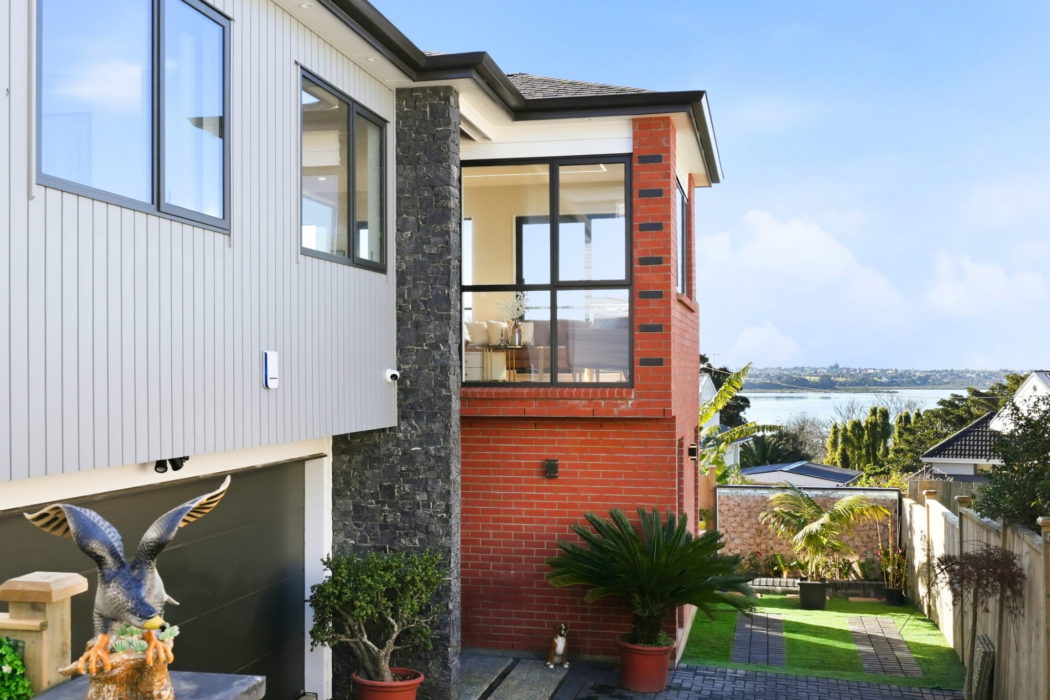 Brand New Luxury Living with Panoramic Views — slide 2