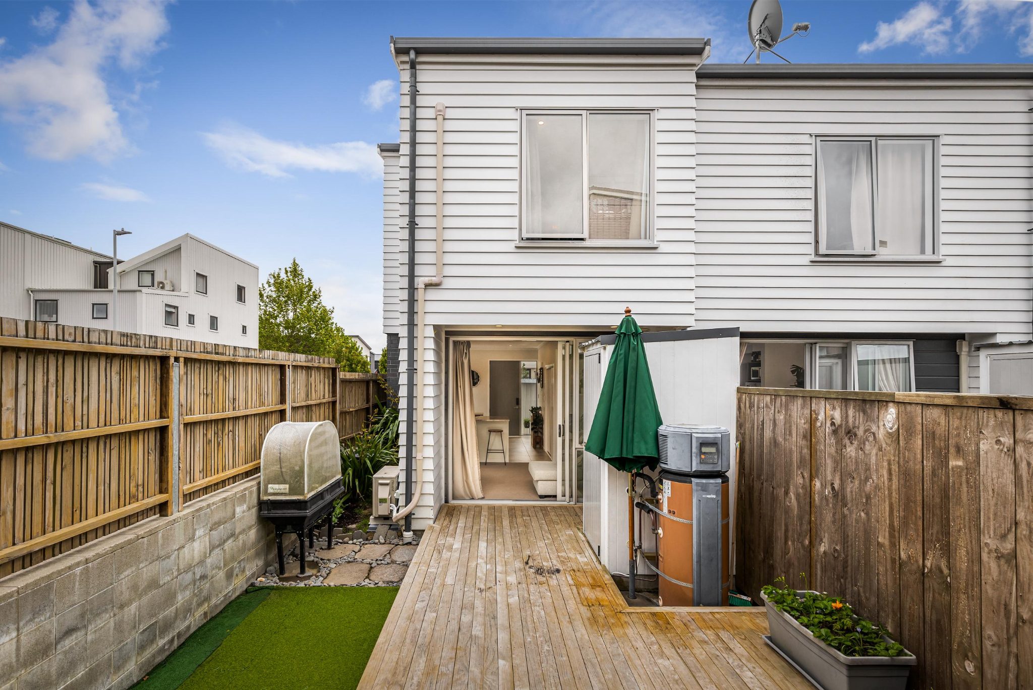Corner Site. Private Yard. Let's Go. — slide 2