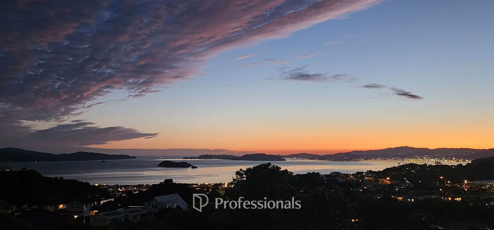 Harbour views and family flexibility — slide 29