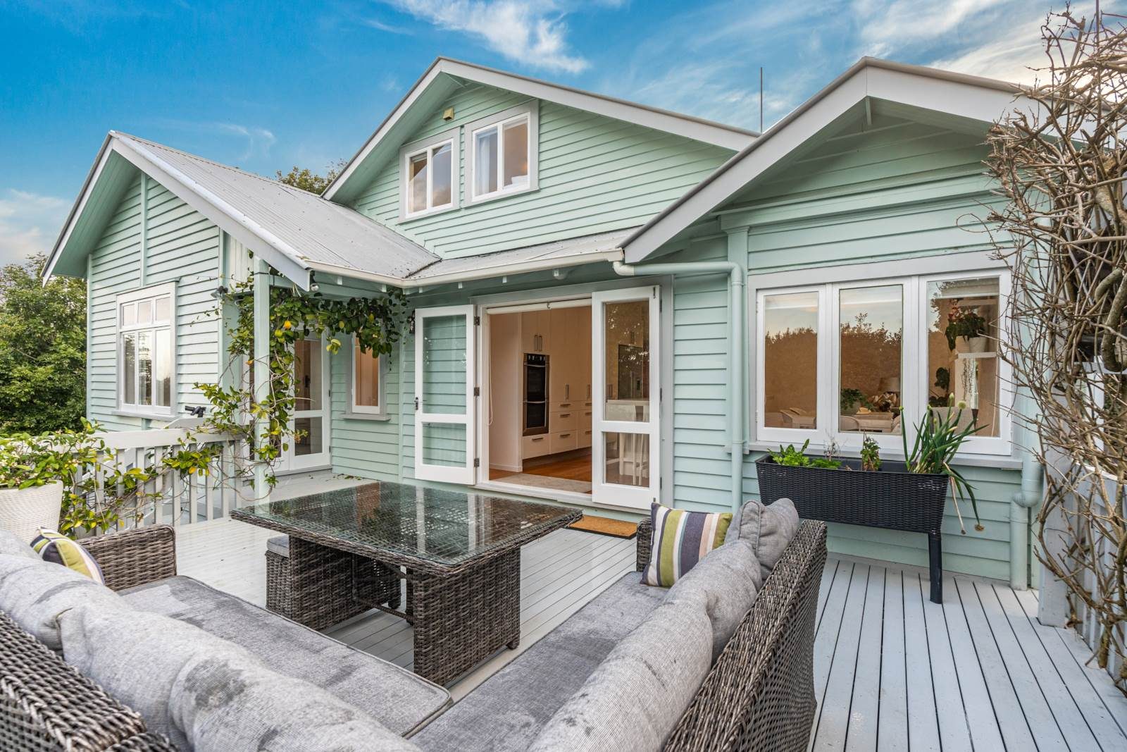 Remuera Resort – Room for all! — slide 2