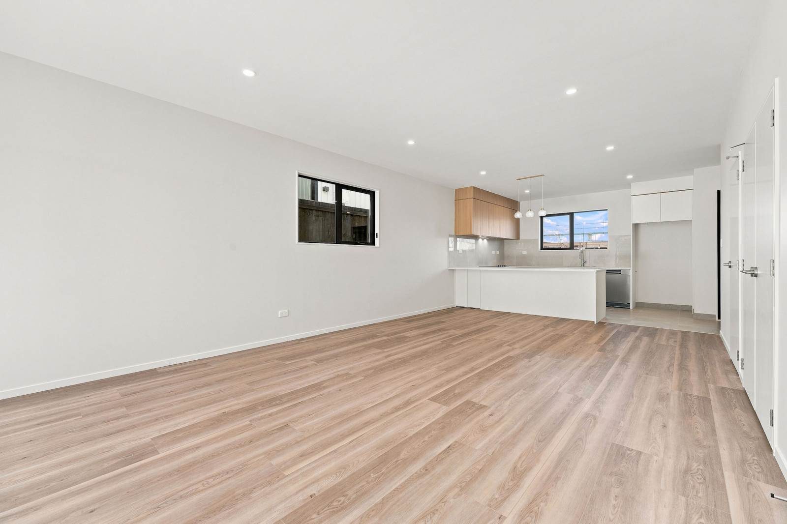 Modern Living in the Heart of Westgate — slide 2