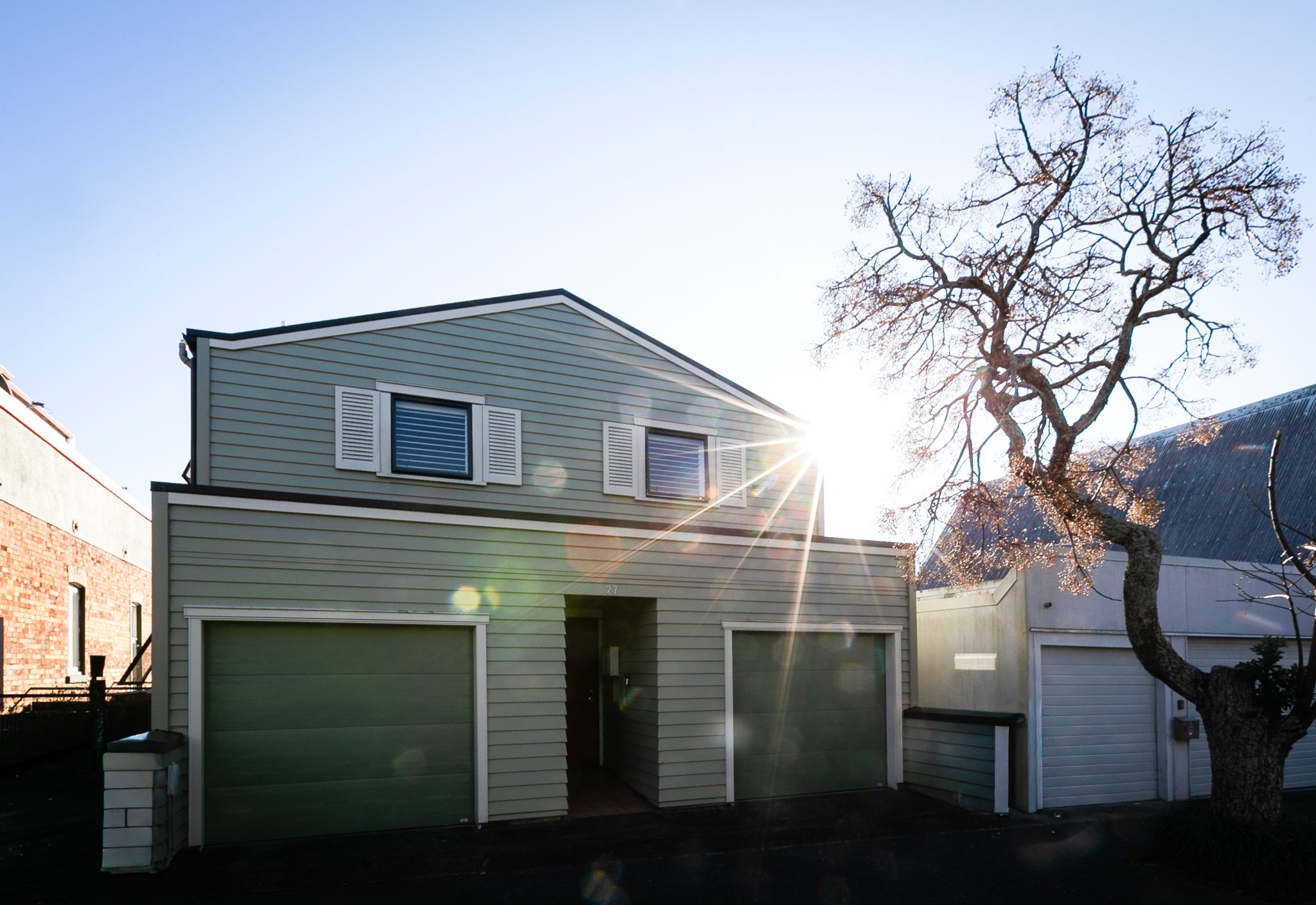 Exclusive City Home; 3 Beds + Garage — slide 16