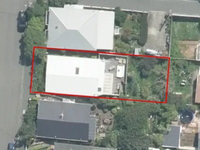 CHARACTER COTTAGE - PRIME LOCATION — slide 18
