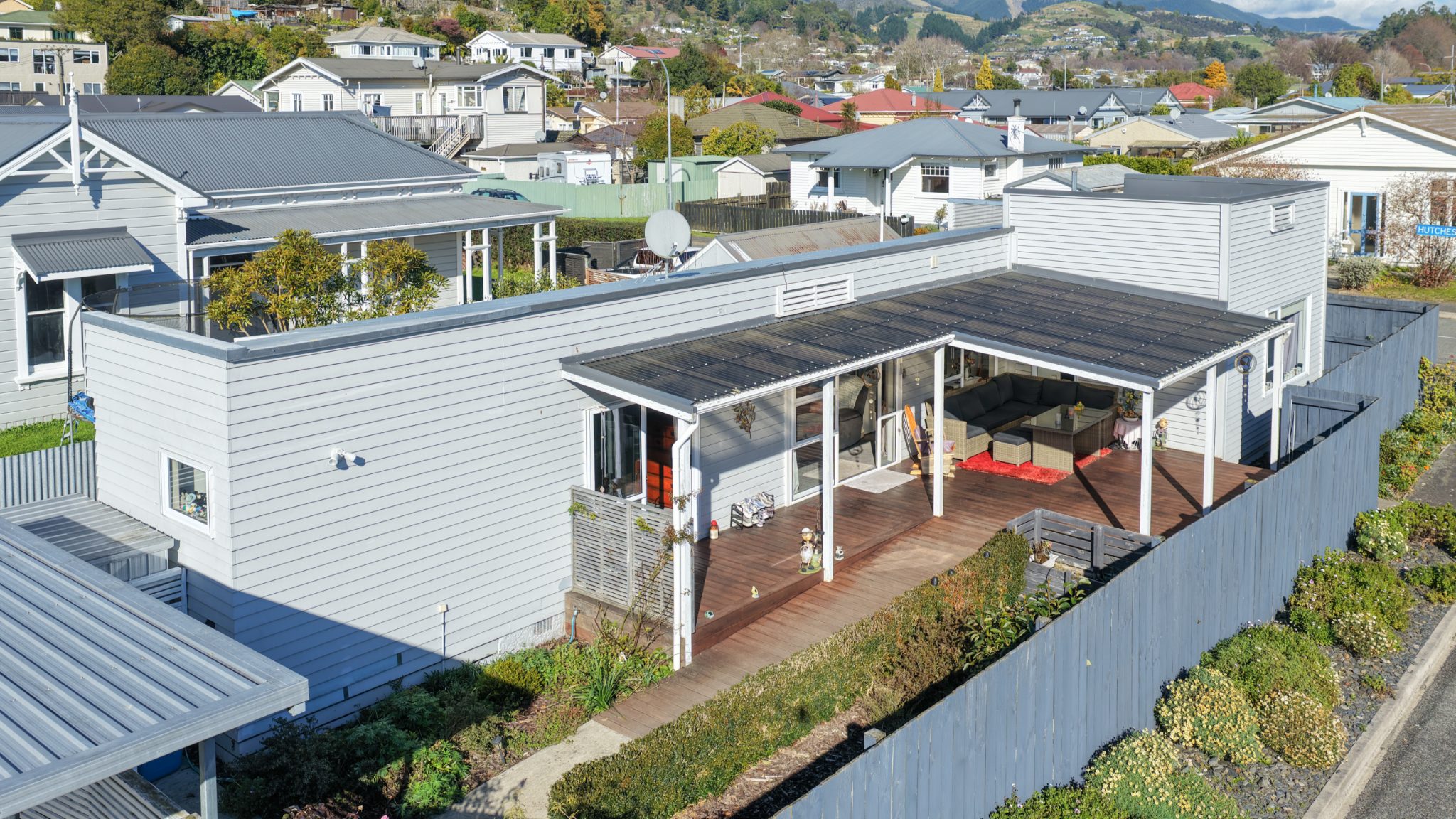 Accessible, Sunny & Exceptionally Convenient — slide 1