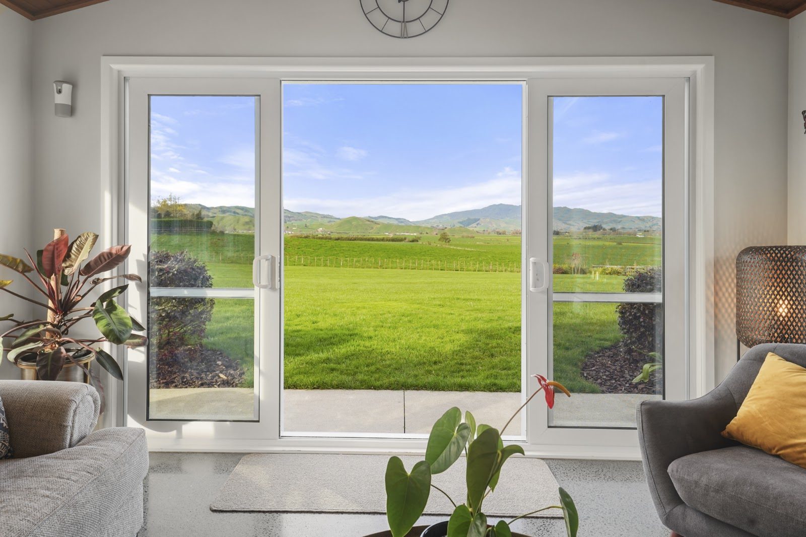 Country Views You'll Never Tire Of! — slide 26