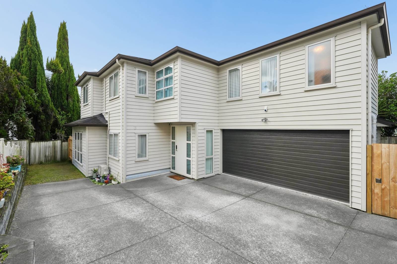 A HOME THAT TICKS ALL THE BOXES — slide 1